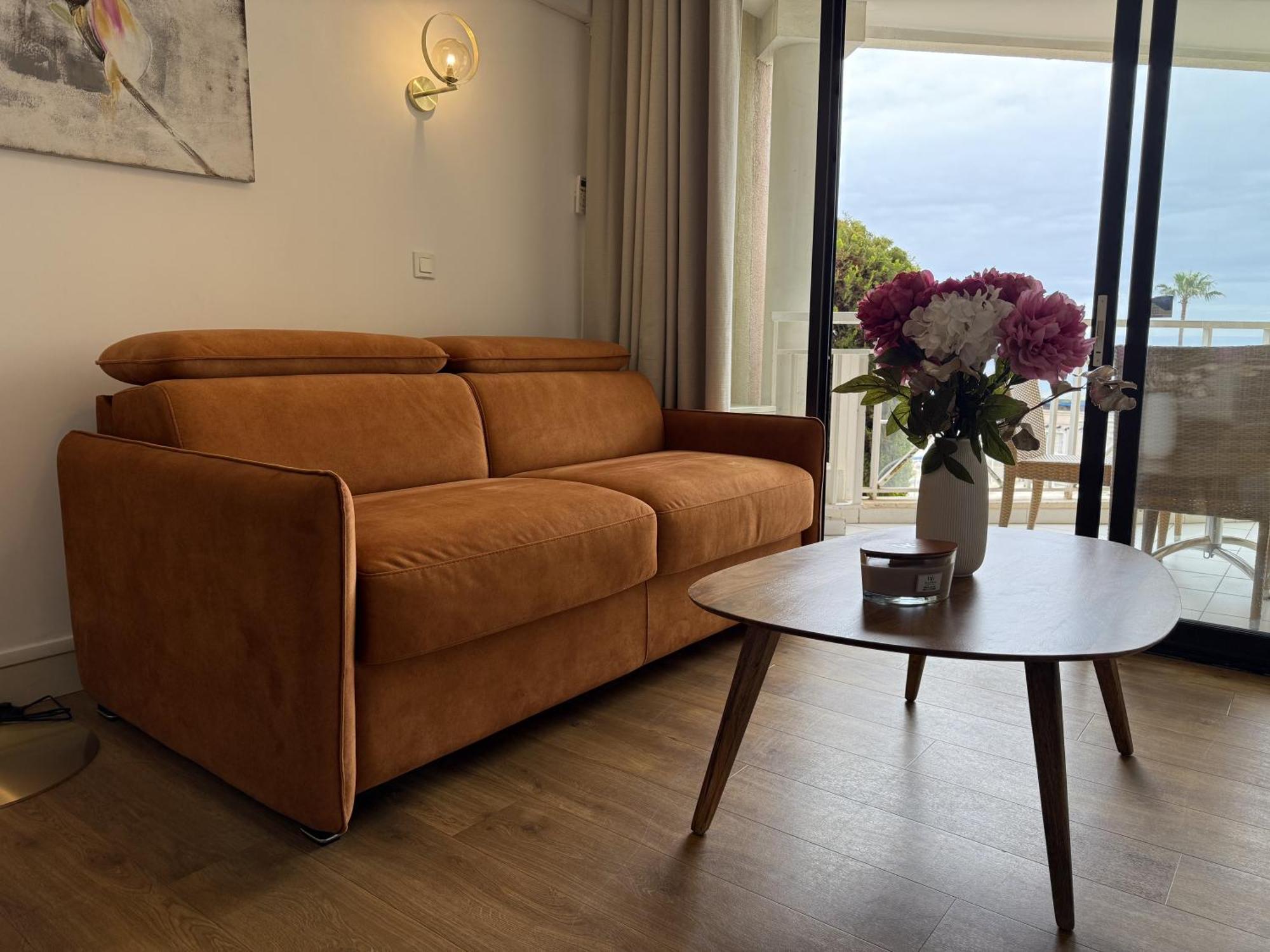 Un Studio De Charme Vue Mer & Piscine D'Exception Cannes Luaran gambar